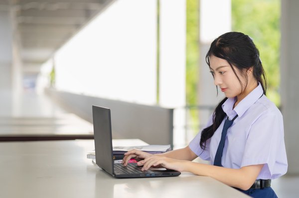 L'ia pour étudiants : un outil essentiel pour réussir académique